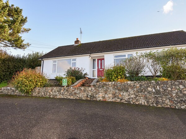 Hook Farm Cottage - Lyme Regis