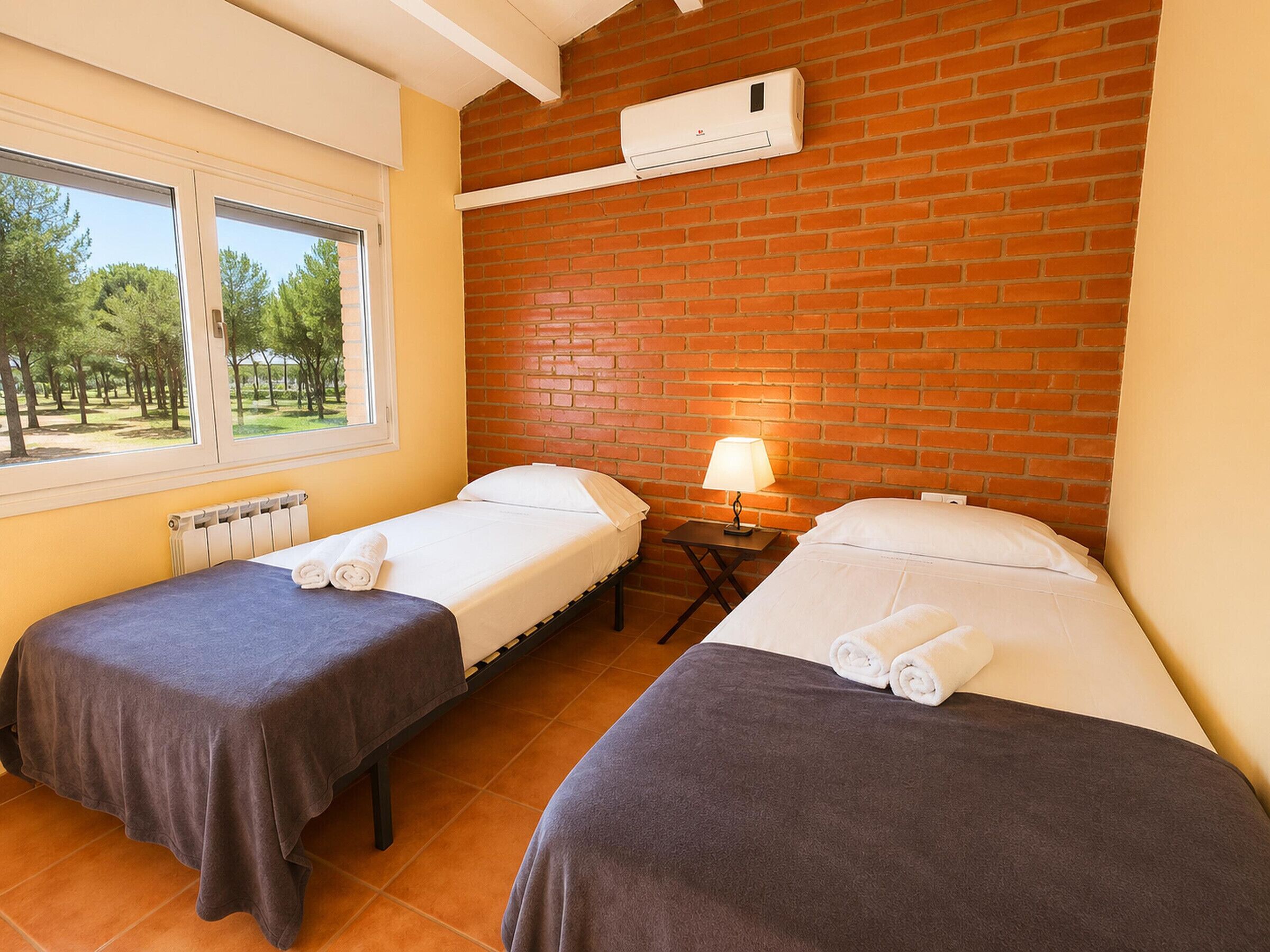 4 habitaciones, wifi gratis y ropa de cama 