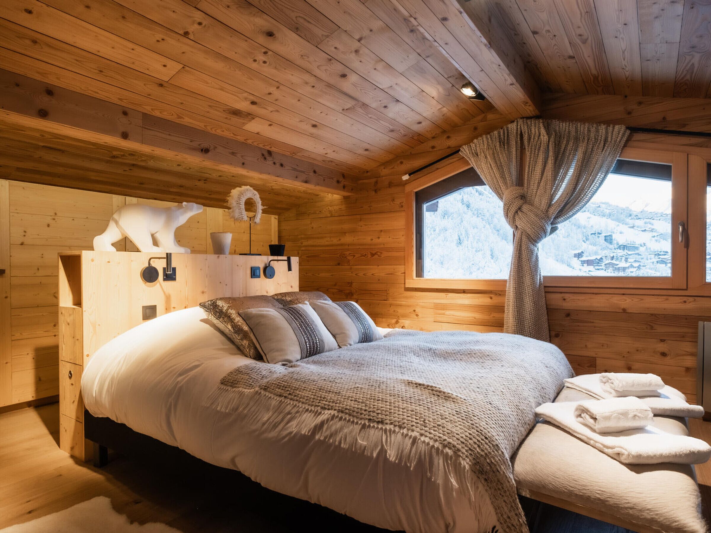 4 chambres, Wi-Fi gratuit, draps fournis