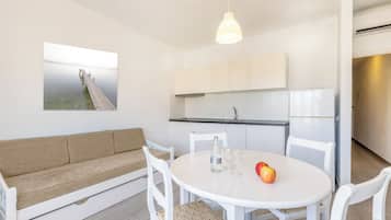 Classic Apartment, 1 Bedroom, Balcony, Annex Building (Tramuntana) | Private kitchen | Coffee/tea maker