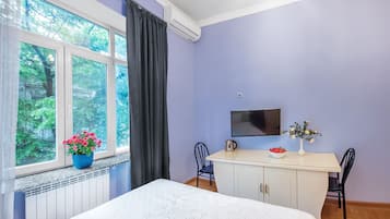 Studio | Iron/ironing board, free WiFi