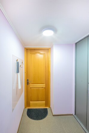 开间 | 熨斗/熨衣板、免费 WiFi