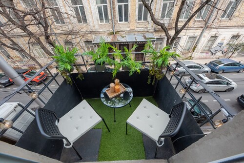 H&B apartments Machabeli