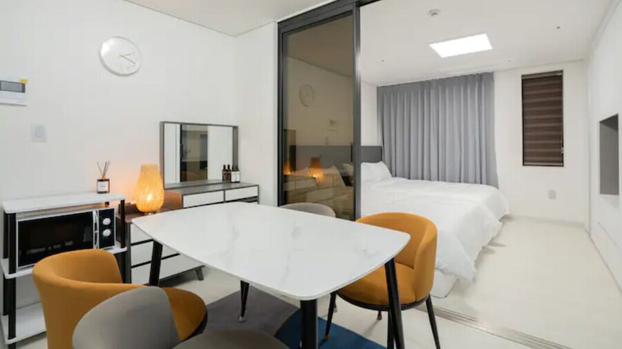 Seomun Residence Hotel