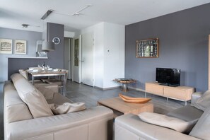 TV, offices