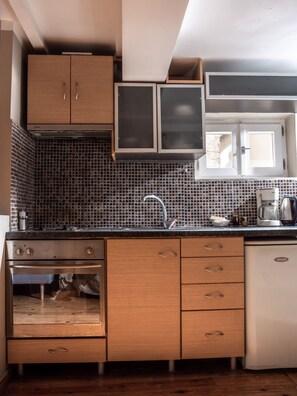 公寓 | 私人厨房 | 冰箱、烤箱、炉灶、电热水壶