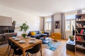 Apartment | Living area