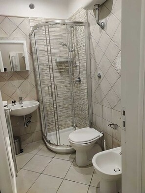 Classic Room, Non Smoking, Garden View | Bathroom - Villa Antonietta Ischia  (Forio)