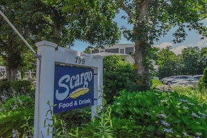 A sign for Scargo Food & Drink with a number 799. - Private Pool, Large Deck, and Game Room! (Dennis)