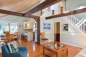Interior - Private Pool, Large Deck, and Game Room! (Dennis)