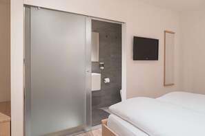 Bathroom - Lodge Brocco & Posta (Mesocco)