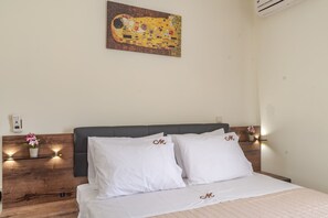 1 Schlafzimmer, Schreibtisch, Bügeleisen/Bügelbrett, kostenloses WLAN