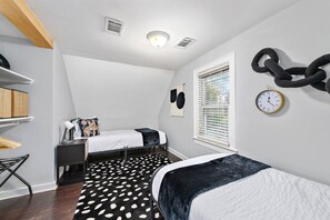 3 habitaciones, cuna de viaje y wifi gratis 