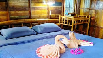 1 bedroom, internet, bed sheets