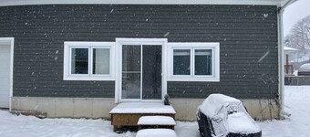 Escape to Cottage Country : Charming 1-Bedroom Apartment in Port Severn