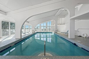 Piscine couverte, piscine extérieure