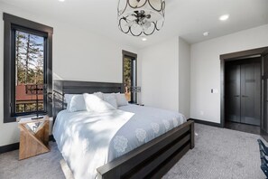 4 bedrooms, Internet, bed sheets