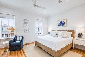 2 makuuhuonetta, silitysrauta/-lauta, ilmainen Wi-Fi, vuodevaatteet