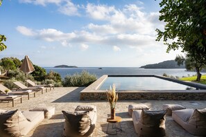 Outdoor pool - Villa Pelagoon (Achladias)