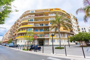 Exterior - LE FRANCE AP4350 By Riviera Holiday Homes (Niza)