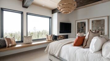 5 bedrooms, free WiFi, bed sheets