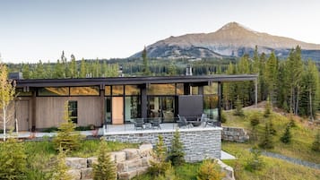 Huis, 4 slaapkamers | Exterieur