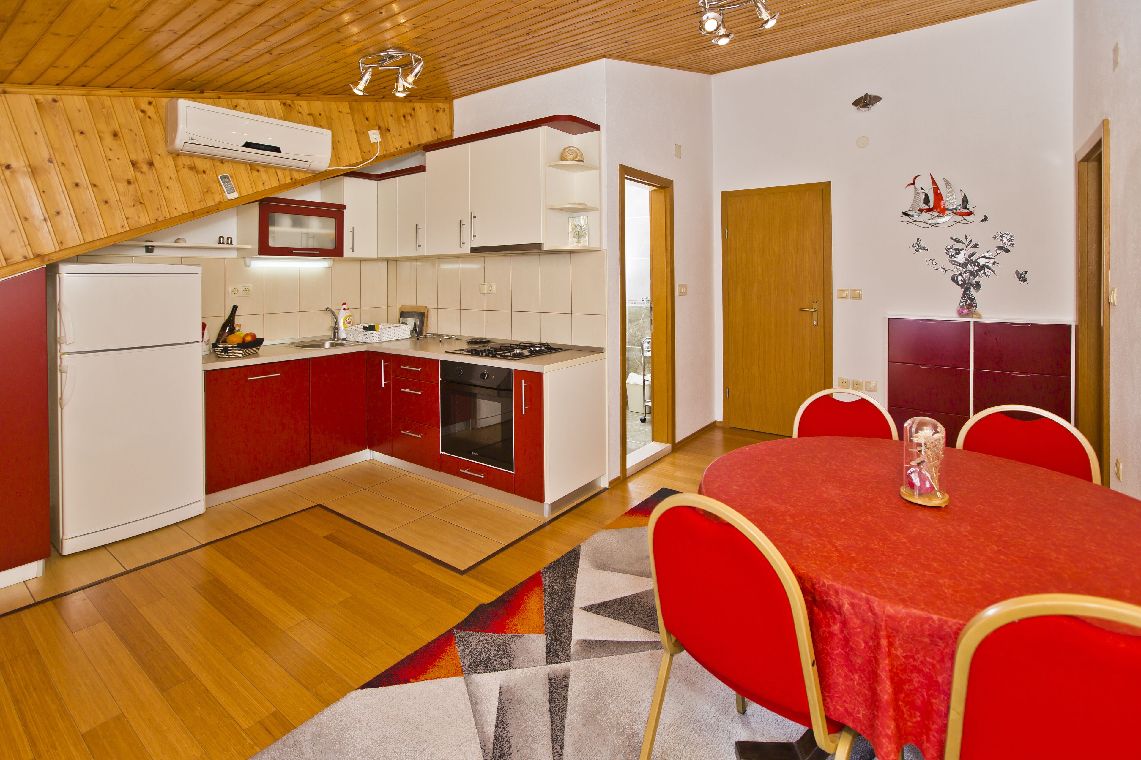 Deluxe-Apartment, Meerblick | Eigene Küche | Ofen, Herdplatte, Wasserkocher, Toaster