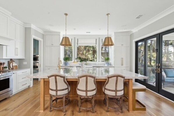 Dining - New Build, pool, marsh views (Kiawah Island)