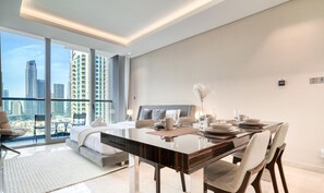 Dining - Plush Studio at The Sterling East House Business Bay by Deluxe Holiday Homes (Dubai)