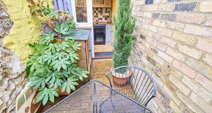 Host & Stay | Ethelbert Cottage