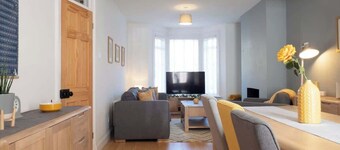 Host & Stay | Herbert Road