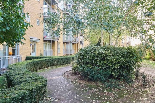 Host & Stay | Bingley Court