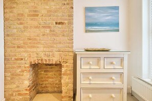 Interior - Host & Stay | Sail Away (Whitstable)