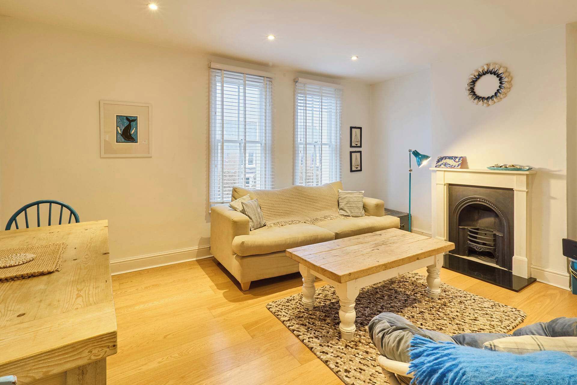 Téléviseur, bureau