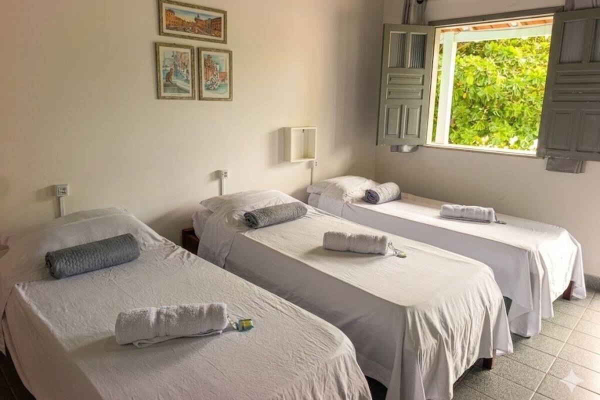 Comfort Triple Room | 1 bedroom, laptop workspace, free WiFi, bed sheets