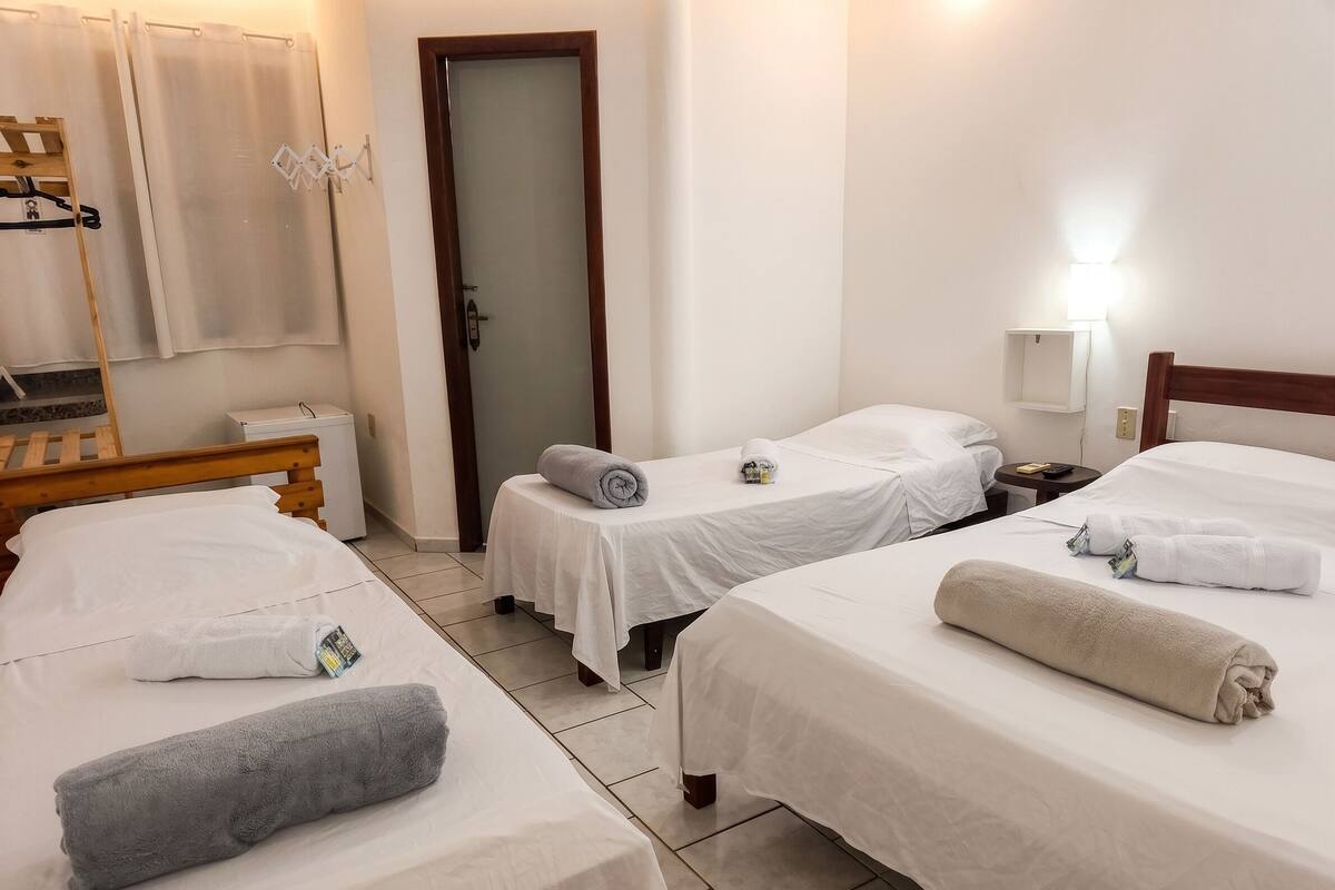 Comfort Quadruple Room | 1 bedroom, desk, laptop workspace, WiFi (free)