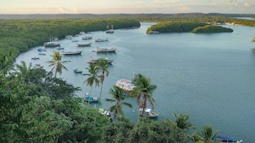1 quarto, escrivaninha, Wi-Fi de cortesia, roupa de cama