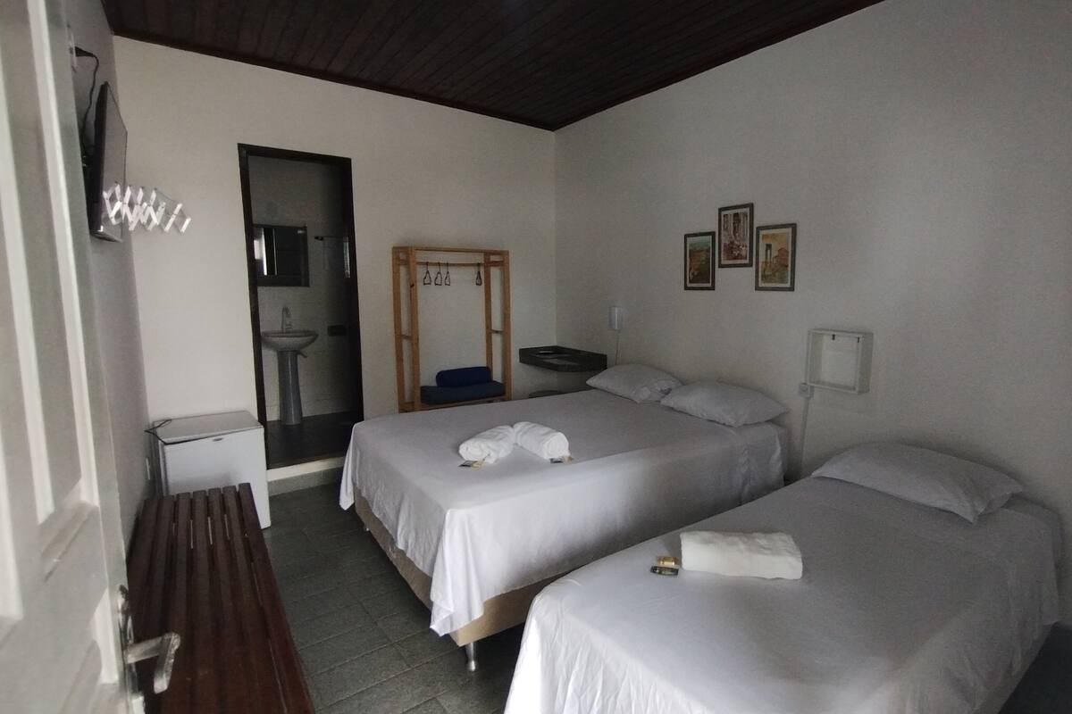 Triple Room, Sea View | 1 bedroom, desk, laptop workspace, WiFi (free)