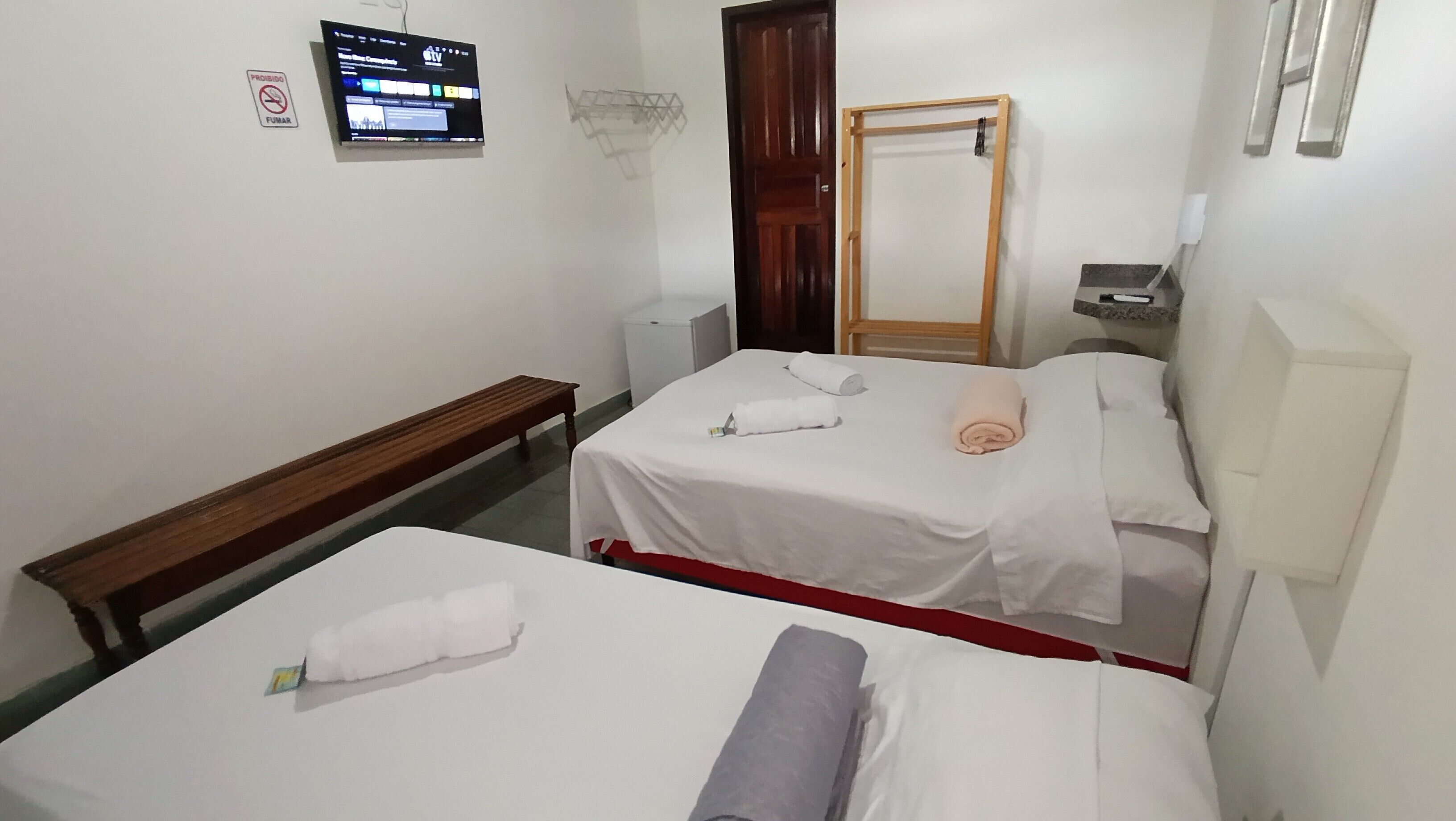 1 Schlafzimmer, Schreibtisch, laptopgeeigneter Arbeitsplatz