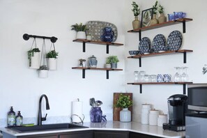1 habitación y acceso a internet 