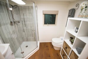 อพาร์ทเมนท์ | 1 ห้องนอน, อินเทอร์เน็ตความเร็วสูง