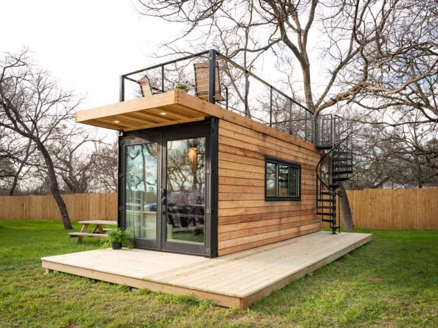 Huoneisto | 1 makuuhuone, silitysrauta/-lauta, internet