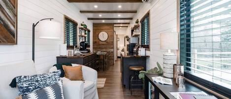 Apartment | 2 bedrooms, Internet