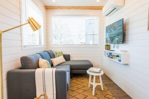 1 bedroom, Internet