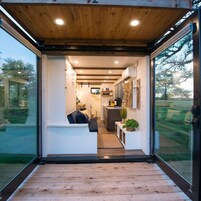 Suite | 1 bedroom, iron/ironing board, Internet