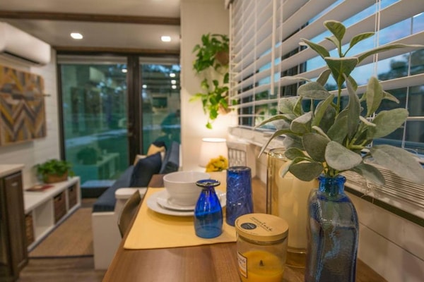 Suite | 1 bedroom, iron/ironing board, Internet