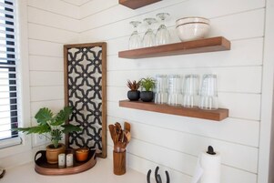 Casa | 1 quarto, ferros/tábuas de passar roupa