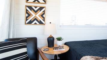 House | 1 bedroom, iron/ironing board, Internet