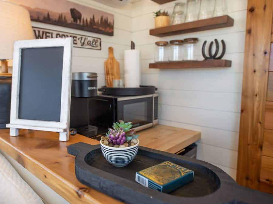 House | 1 bedroom, iron/ironing board, Internet