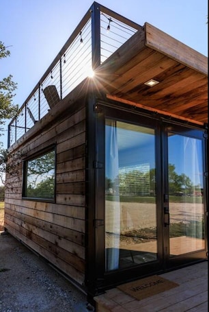 House | 1 bedroom, iron/ironing board, Internet